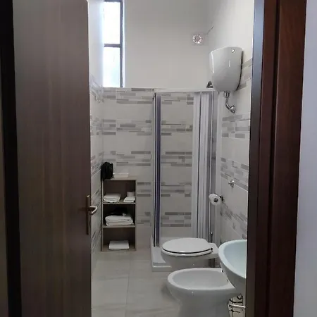 Pozzallo ホステル カメロータ